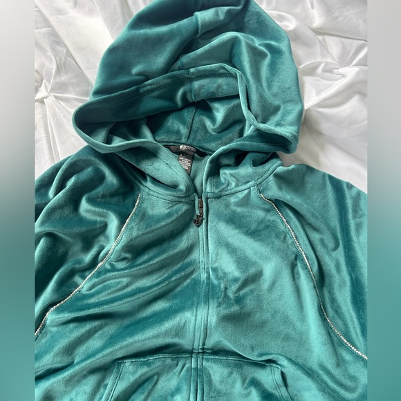 Victoria's Secret track suit green - Picture 2 of 5